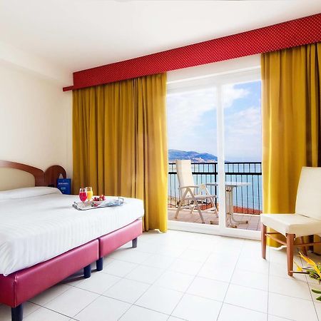 Piccolo Hotel Diano Marina Eksteriør billede